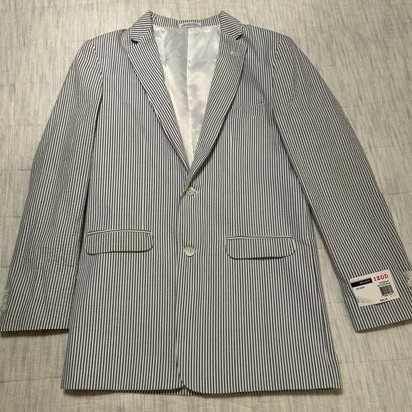 Izod Seersucker Blue and White Jacket. Size 20 Regular. - Picture 1 of 4